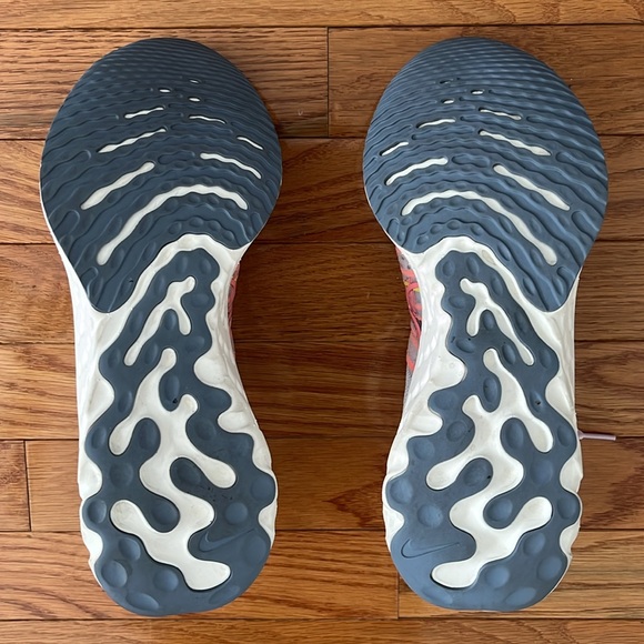 Nike React Infinity Run Flyknit 2 Premium Pink Foam Blue Tint Running Shoes - Picture 12 of 16